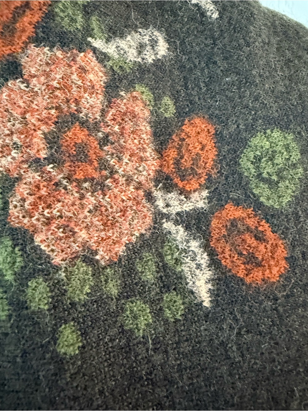 Wool-Blend Shawl/Cardigan with Orange Blooms - Picture 6 of 7